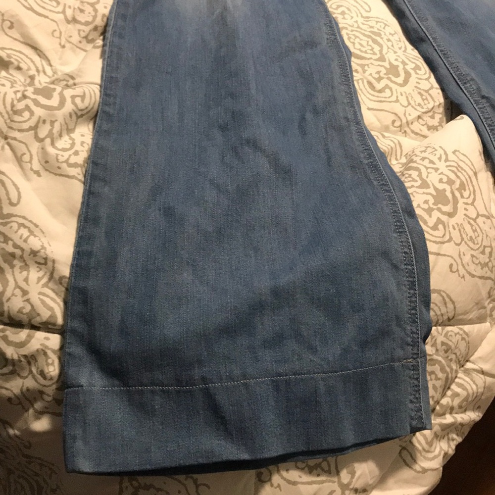 Jeans - Picture 2 of 4